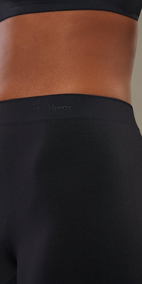 Le Mystere Seamless Comfort Bike Short - Black - Simone Chérie Fine Lingerie